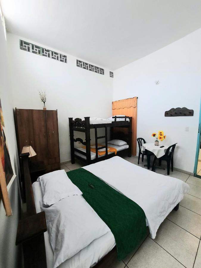 San Gil Tours Hostal Zewnętrze zdjęcie